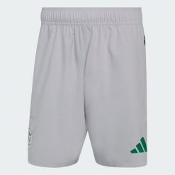 Spodenki Algieria Tiro Tech. Szare krótkie spodenki sportowe męskie Adidas, bez wzorów, do piłki nożnej. Za 219.00 zł.