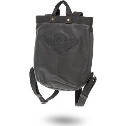 PLECAK Aeronautica Militare. Czarne plecaki damskie Aeronautica Militare, z aplikacjami, z bawełny. Za 849.00 zł.