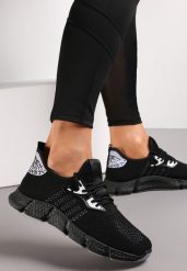 Czarne Buty Sportowe przed Kostkę z Perforacją Shoseal. Czarne obuwie sportowe damskie Renee, bez wzorów. Za 49.99 zł.