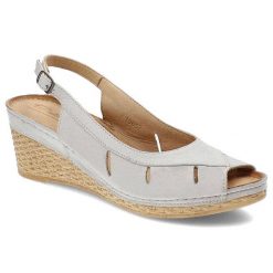 Szare Sandały Pollonus Damskie Wygodne Buty Letnie. Szare klapki damskie Pollonus, bez wzorów, ze skóry, bez obcasa, na koturnie, bez zapięcia. Za 129.00 zł.