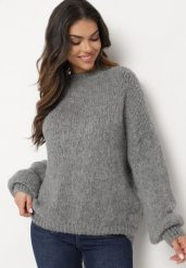 Ciemnoszary Sweter o Klasycznym Prostym Kroju z Domieszką Wełny i Wiskozy Sezisya. Szare swetry damskie Born2be, na zimę, uniwersalny, z aplikacjami, z jeansu, eleganckie, bez kołnierzyka, bez ramiączek, długie, bez kaptura. Za 149.99 zł.