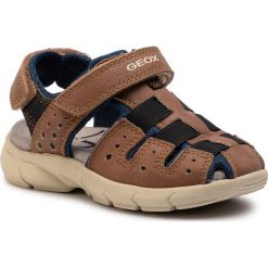 Sandały GEOX - J S.Flexyper B. D J929DD 014NC C6001 M Cognac. Sandały chłopięce Geox. Za 259.00 zł.