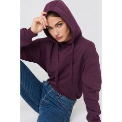 NA-KD Bluza z kapturem ze szwem NA-KD - Purple. Bluzy damskie marki NA-KD. W wyprzedaży za 64.78 zł.