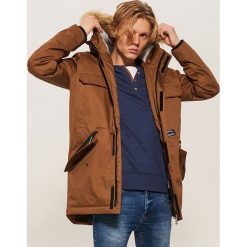 Ocieplana parka - Brązowy. Brązowe parki męskie House. Za 369.99 zł.