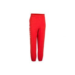 Spodnie męskie do siatkówki V100 czerwone. Spodnie sportowe męskie marki ALLSIX. W wyprzedaży za 39.99 zł.