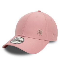 Czapka z daszkiem New Era. Czerwone czapki i kapelusze damskie New Era, bez wzorów. Za 79.99 zł.