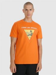 4F T-shirt regular z nadrukiem męski - pomarańczowy S. Brązowe t-shirty męskie 4f, m, bez wzorów, z bawełny, klasyczne, bez kołnierzyka. Za 69.99 zł.