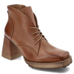 Brązowe Botki Armodo Stylowe Obuwie Damskie. Brązowe kozaki damskie Armodo, z jeansu, bez obcasa, na obcasie. Za 379.00 zł.