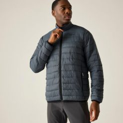 Męska pikowana kurtka Hillpack. Niebieskie kurtki męskie Regatta, na wiosnę, m, bez wzorów, z poliamidu, sportowe, bez kaptura. W wyprzedaży za 159.99 zł.