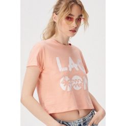 T-shirt Lagoon - Różowy. Czerwone t-shirty damskie Sinsay, l, bez wzorów, bez kołnierzyka. W wyprzedaży za 7.99 zł.