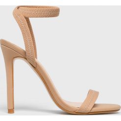 Public Desire - Sandały Abyss. Sandały damskie Public Desire, bez wzorów, z materiału, z okrągłym noskiem, bez obcasa, bez zapięcia. W wyprzedaży za 129.90 zł.