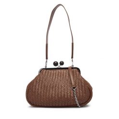 Torebka Weekend Max Mara. Brązowe torebki do ręki damskie Weekend Max Mara, bez wzorów, klasyczne, bez dodatków. Za 2,239.00 zł.