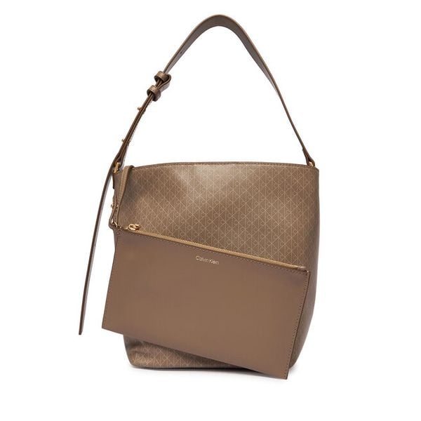 Torebka Calvin Klein. Brązowe torebki do ręki damskie Calvin Klein, bez wzorów, klasyczne, bez dodatków. Za 331.99 zł.