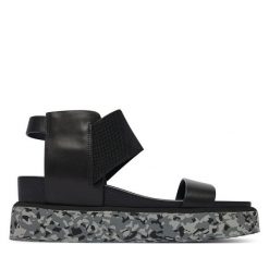 Sandały United Nude. Czarne sandały damskie United Nude, bez wzorów, bez obcasa, na koturnie, bez zapięcia. Za 929.99 zł.