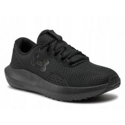 Buty sportowe dla mężczyzn Under Armour Charged Surge 4. Brązowe buty sportowe męskie Under Armour, bez zapięcia, do biegania. W wyprzedaży za 179.00 zł.