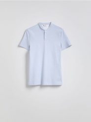 Koszulka polo regular z bawełny - jasnoniebieski. Niebieskie koszulki polo męskie Reserved, l, bez wzorów, z bawełny, bez ramiączek. Za 69.99 zł.