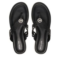 Japonki MICHAEL Michael Kors. Czarne klapki damskie MICHAEL Michael Kors, bez wzorów, bez obcasa. Za 529.99 zł.