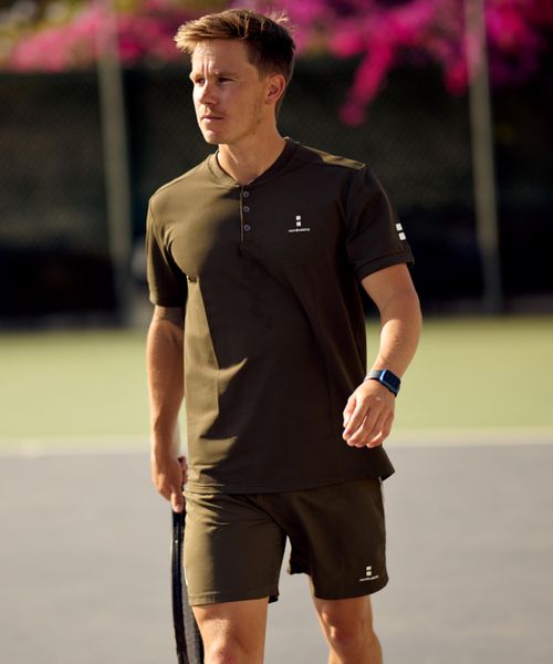 Koszulka Polo Męska Excellence. Zielone koszulki polo męskie NORDICDOTS, m, bez wzorów, z materiału, eleganckie, bez ramiączek. Za 275.00 zł.