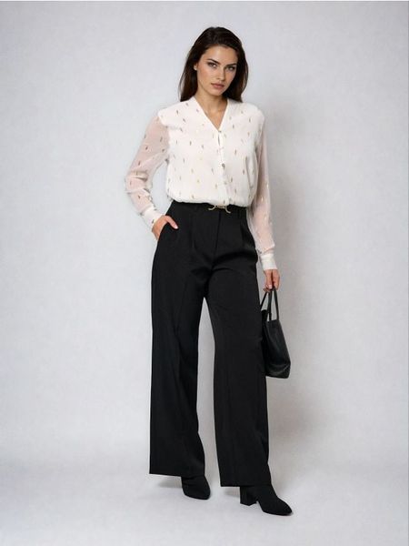 Eleganckie spodnie wide leg - czarny. Czarne spodnie materiałowe damskie Sinsay, l, bez wzorów. W wyprzedaży za 42.99 zł.