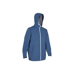 Kurtka Essential M niebies. lekka. Niebieskie kurtki męskie TRIBORD. W wyprzedaży za 59.99 zł.