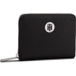 Duży Portfel Damski TOMMY HILFIGER - Th Core Comp Za Wall AW0AW05732 903. Czarne portfele damskie Tommy Hilfiger, ze skóry ekologicznej. W wyprzedaży za 219.00 zł.