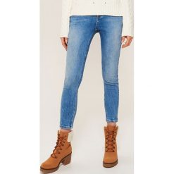 Jeansy skinny - Niebieski. Niebieskie jeansy damskie House. Za 99.99 zł.