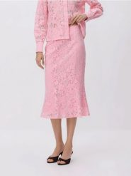 Koronkowa spódnica midi - pastelowy róż. Czerwone spódnice damskie Reserved, l, bez wzorów, z bawełny, midi, dopasowane. Za 139.99 zł.