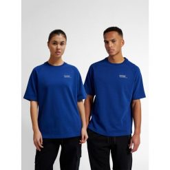 Koszulka Hummel Tech Loose. Niebieskie koszulki sportowe męskie Hummel, bez wzorów, bez kołnierzyka, bez ramiączek, do piłki nożnej. Za 224.00 zł.