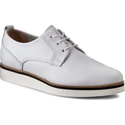 Półbuty MARC O'POLO - 601 13233401 101 White 100. Białe półbuty damskie Marc O'Polo, bez wzorów, z materiału, bez obcasa, na płaskiej podeszwie, bez zapięcia. W wyprzedaży za 299.00 zł.
