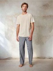 Piżama dwuczęściowa - beżowy. Brązowe piżamy męskie Sinsay, l, bez wzorów, bez ramiączek, długie. W wyprzedaży za 33.99 zł.