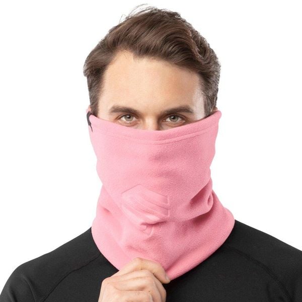 Termiczny komin do sportów zimowych SIROKO Blunt Pink. Czerwone szaliki i chusty damskie SIROKO, na zimę, bez wzorów, z polaru, sportowe. W wyprzedaży za 84.00 zł.