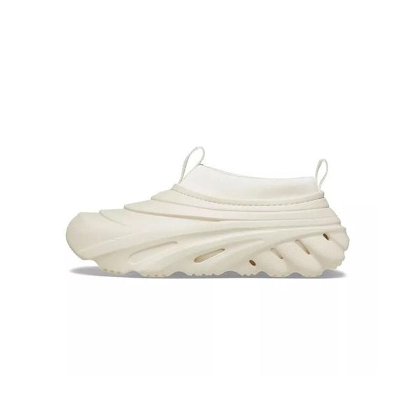 Klapki Crocs Echo Storm Beżowe. Brązowe klapki męskie Crocs, z materiału. Za 409.85 zł.