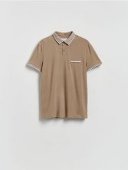 Bawełniana koszulka polo slim - brązowy. Brązowe koszulki polo męskie Reserved, l, bez wzorów, z bawełny, bez ramiączek. Za 89.99 zł.