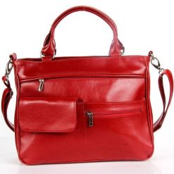 Torebka skórzana damska kuferek DAN-A T88 czerwona. Czerwone torebki do ręki damskie DAN-A, bez wzorów, ze skóry, eleganckie, bez dodatków. Za 359.99 zł.