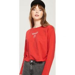 Bluzka cropped - Czerwony. Czerwone bluzki damskie marki Sinsay. Za 29.99 zł.