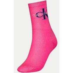 Skarpetki RIB Calvin Klein Magenta dla Kobiet 37-41. Czerwone skarpety damskie Calvin Klein, bez wzorów, z bawełny. Za 122.99 zł.