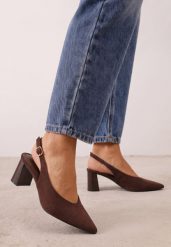 Brązowe Czółenka Slingback o Fakturze Zamszu na Słupkowym Obcasie Facena. Brązowe czółenka damskie Renee, bez wzorów, z satyny, eleganckie, ze szpiczastym noskiem, bez obcasa, na obcasie, bez zapięcia. Za 119.99 zł.