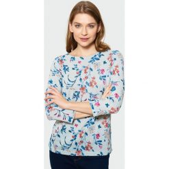 Prosty sweter w kwiaty. Swetry damskie marki Greenpoint. Za 39.99 zł.