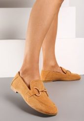 Brązowe Płaskie Mokasyny z Klamerką Chrisstelle. Brązowe mokasyny damskie Renee, eleganckie. Za 44.99 zł.