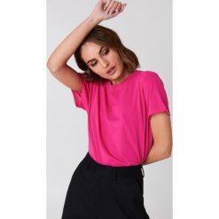 NA-KD Basic T-shirt oversize - Pink. T-shirty damskie marki NA-KD Basic. W wyprzedaży za 21.18 zł.
