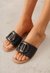 Czarne Plecione Klapki na Płaskiej Podeszwie Zdobione Metaliczną Aplikacją Rhelana. Czarne klapki damskie Renee, z aplikacjami, boho, bez obcasa, na płaskiej podeszwie. Za 79.99 zł.