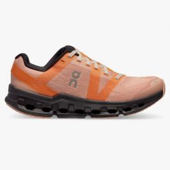 Buty do biegania damskie On ON Cloudgo. Brązowe obuwie sportowe damskie On, bez wzorów, z materiału, do biegania. Za 654.45 zł.