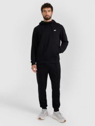 4F Spodnie dresowe joggery męskie - czarne L. Czarne spodnie sportowe męskie 4f, l, bez wzorów, z dresówki, na fitness i siłownię. Za 159.99 zł.