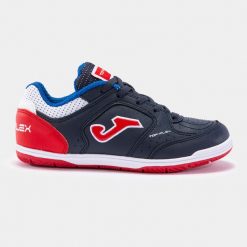 Buty halowe - halówki chłopięce, Joma Top Flex Jr 2243 IN. Czerwone buty sportowe chłopięce Joma, bez wzorów, bez zapięcia, do piłki nożnej. Za 99.99 zł.