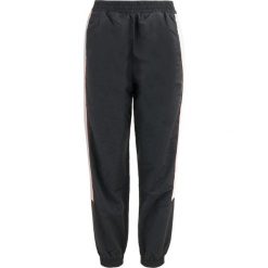 Only Play Onpmea Loose damskie spodnie sportowe, S. Białe spodnie sportowe damskie Only, s, bez wzorów. Za 183.99 zł.