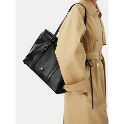 Torebka Beverly Hills Polo Club. Czarne torebki do ręki damskie Beverly Hills Polo Club, bez wzorów, klasyczne, bez dodatków. Za 229.99 zł.
