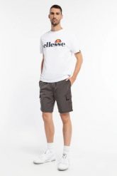 SPODENKI MĘSKIE BOJÓWKI ELLESSE CHAPS SHORT PRZED KOLANO KOLOR SZARY. Szare krótkie spodenki sportowe męskie Ellesse, l, bez wzorów, z bawełny, do biegania. Za 239.00 zł.