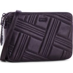 Torebka DKNY - R83EB639 Black 1. Czarne listonoszki damskie DKNY, ze skóry. Za 849.00 zł.