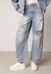 Niebieskie Jeansy z Bawełny z Wiskozą o Kroju Ballloon z Wysokim Stanem i Dziurami Mon. Niebieskie jeansy damskie Born2be, z podwyższonym stanem. Za 109.99 zł.