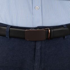 Pasek męski skórzany 3,5 cm klamra automatyczna Beltimore czarny 51-579 : Rozmiar pasków - r.105-120 cm. Czarne paski damskie bez wzorów, ze skóry, wizytowe. Za 64.99 zł.